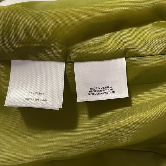 Green and white patterned blazer - Picture 6 of 8